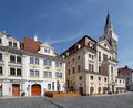 Löbau, Rathaus und Haus Altmarkt 17 (sog. "Goldenes Schiff"), Ansicht von Südwesten