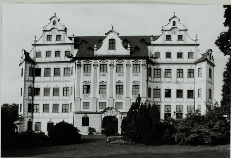 Datei:32dcbe05-1b64-497d-8923-90b32715889a.jpg