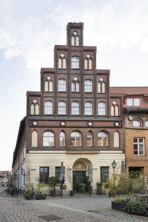Fmd10045654.jpg